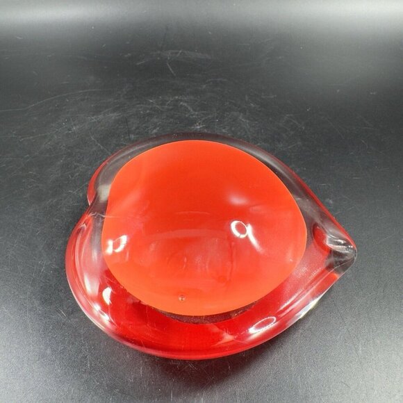 Hand Blown Red Heart Glass Paperweight Figurine Cased Heavy Glass Figure VTG - Picture 14 of 16